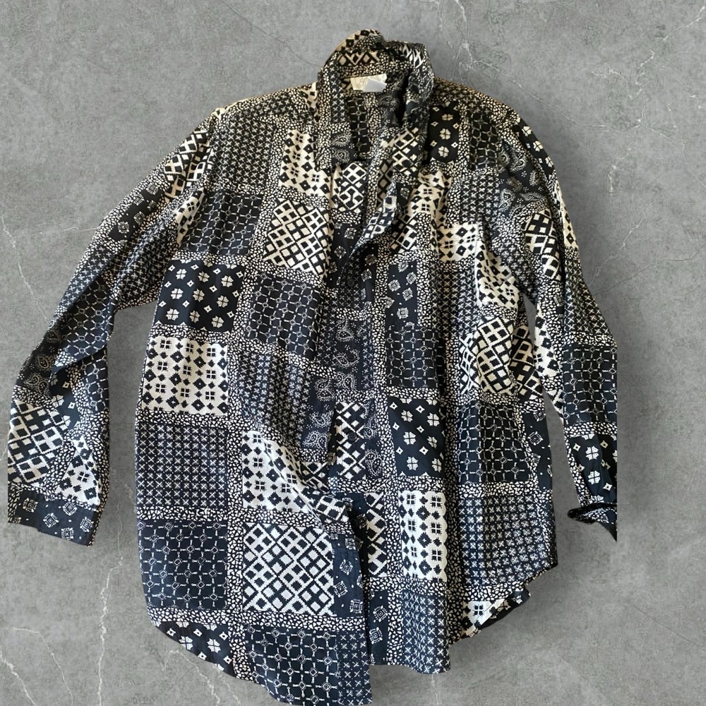 K Arnold medium 100% silk
